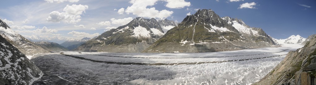 在欧洲最大的冰川