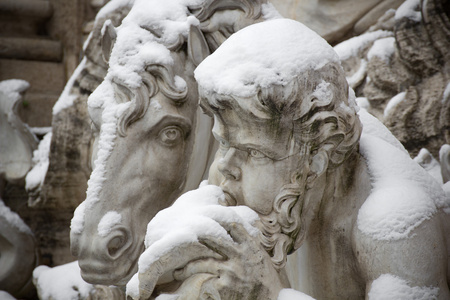 特雷维喷泉在罗马的细节