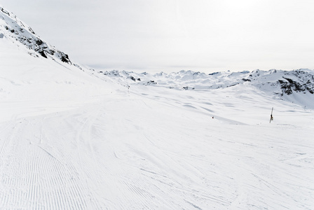 在 paradiski 地区，法国滑雪道
