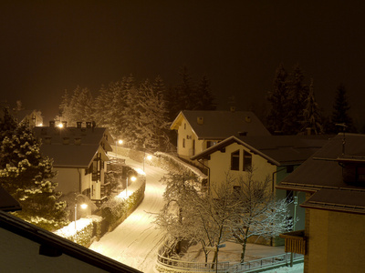 雪的夜晚