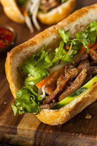 越南猪肉 banh mi 三明治