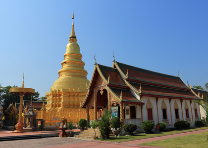 泰国佛教寺庙 扫管笏帕那 hariphunchai 在喃奔