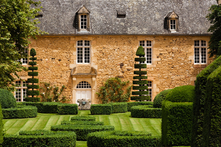 美丽的法国花园图片