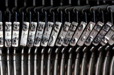 旧的机械打字机的细节