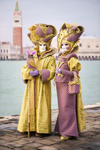 美丽的面具在圣乔治岛威尼斯狂欢节 