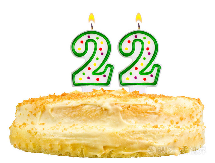 生日蛋糕蜡烛数二十二孤立