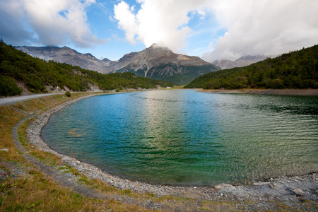 高山坝