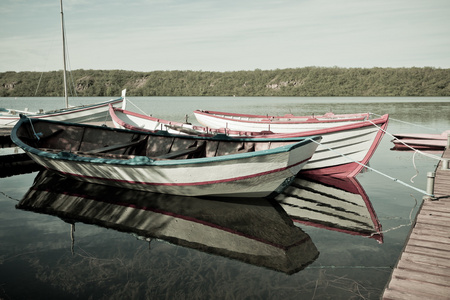 浮木小船与桨