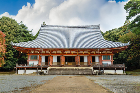 近藤醐寺在京都，金色大厅