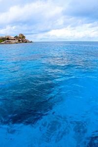 海洋岛海滩清水湾海岸景观蓝色天空放松