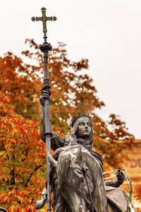 1492年西班牙马德里，伊莎贝拉女王雕像进军格拉纳达