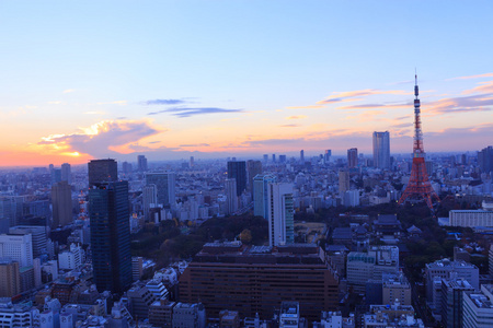 东京市和东京塔奥运照明