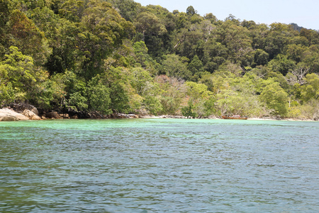 海岸线的群岛岛利普岛的景色