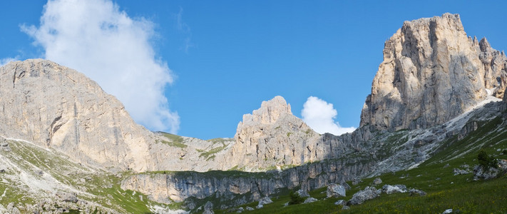 多洛米蒂山