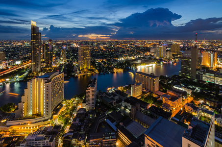 曼谷市容和南河
