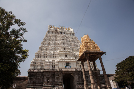 甘 Kamakshiamman 寺