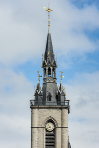 市中心的比利时图尔奈，钟楼