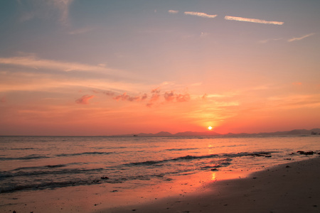 太阳落山到大海