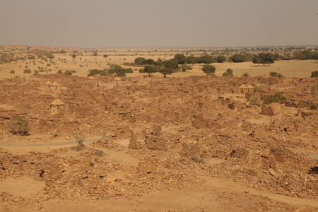 在沙漠中的古废墟