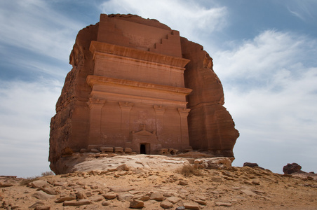 沙特阿拉伯 madayn 萨利赫考古遗址的 nabatean 墓