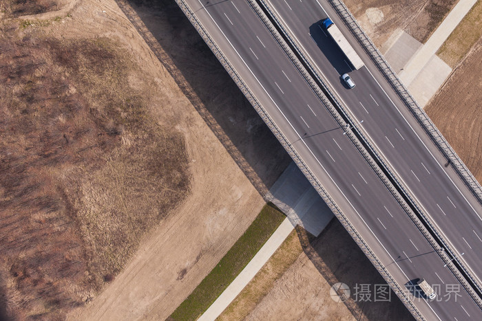 鸟瞰的公路