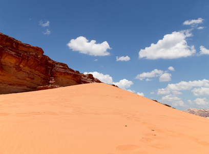 沙丘在瓦迪鲁姆沙漠，Jordan 中东