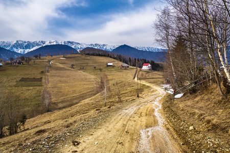 与农村公路山风景