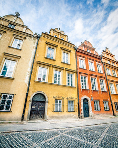 多彩房子在华沙