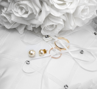 新娘花束和环