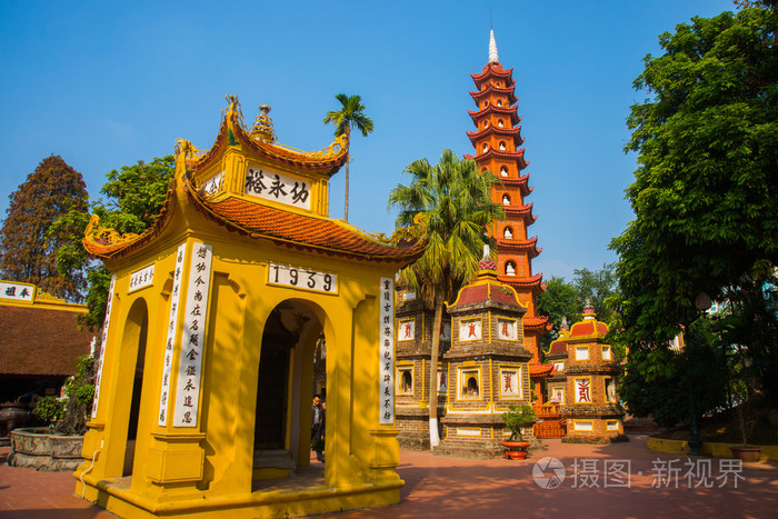 越南首都河内的越南的佛教寺院