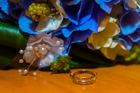 婚礼订婚戒指