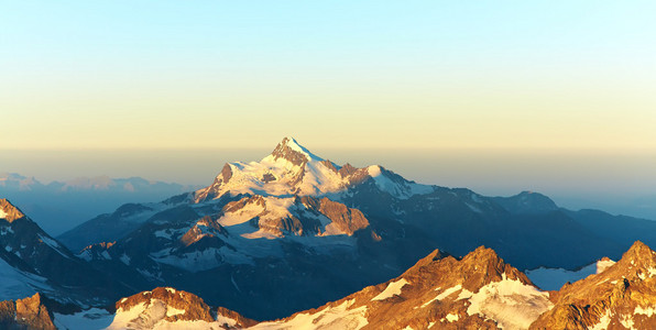 阿尔卑斯山风景