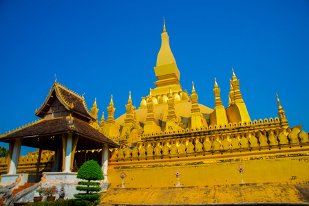 居住 Pha，琅勃拉邦琅勃拉邦，大的舍利塔 佛教佛塔。老挝万象