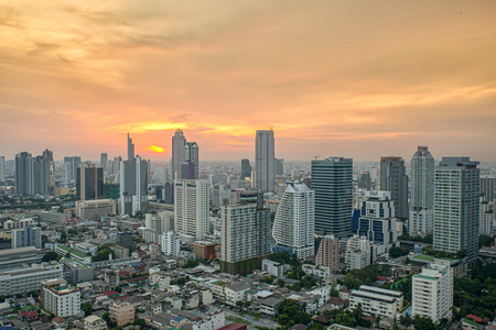 在曼谷，泰国中部的城市景观