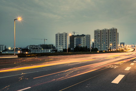 城市与道路