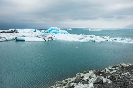 Jokulsarlon 冰河泻湖，冰岛的冰山