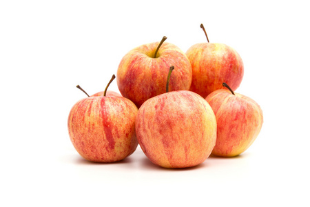 成熟的苹果在白色背景上
