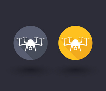 无人机四架直升机与相机平面图标矢量插图