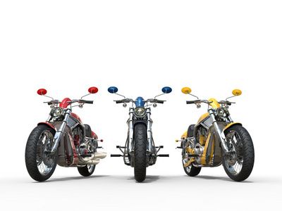 三个令人敬畏的多彩老式摩托车
