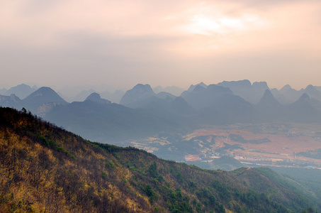 桂林市尧山山，中国