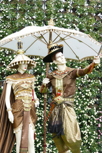假人与泰国的传统古董礼服图片