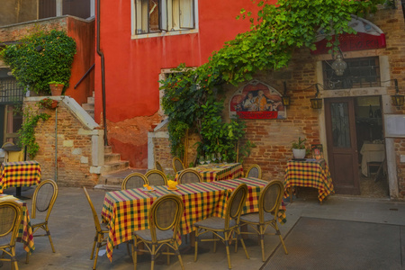 传统的意大利舒适庭院，威尼斯，意大利欧洲