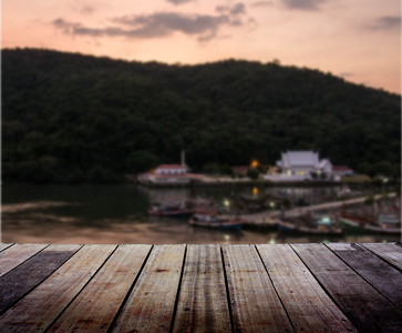 模糊的风景，与木阳台