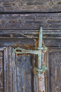 门抽象西班牙卡纳里亚斯黄铜棕色敲门砖在 g