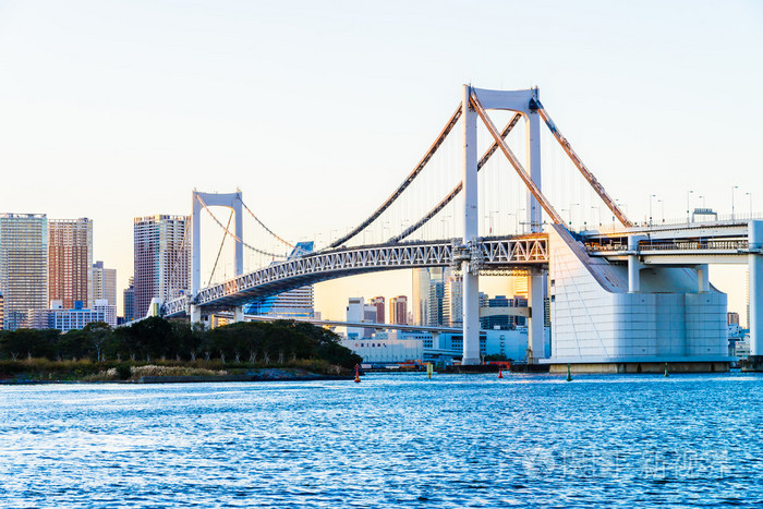 在日本的东京市的彩虹桥