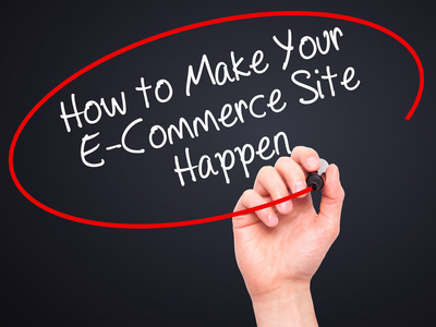 男人的手写作如何使您电子商务网站发生与 bl