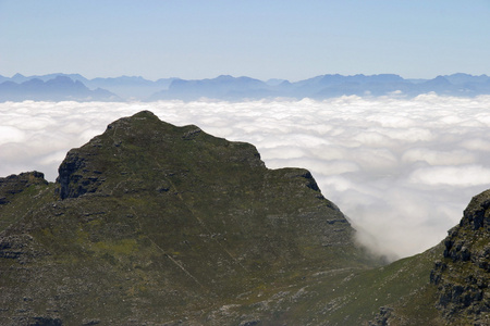 查看从在南非开普敦桌山的顶部