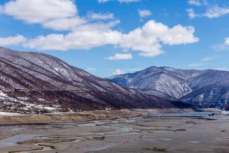 阿纳努里城堡，格鲁吉亚附近空湖