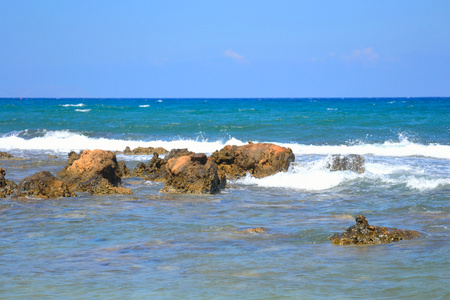 岩石在爱琴海海岸