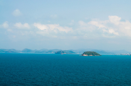 在 Koh Kham 岛 在泰国的观点